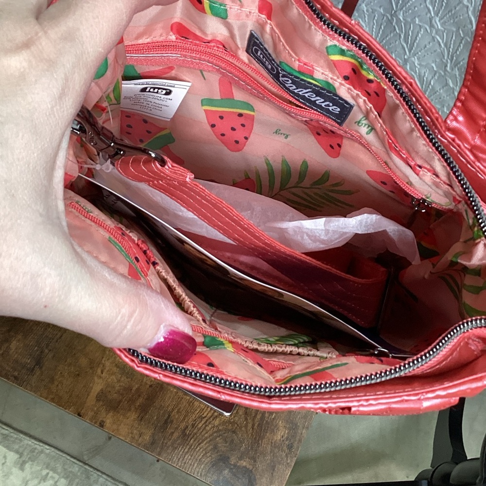 Lug Metallic Watermelon ๐ ๐๐Cadence Women's Quilted Coral Tote Bag BNWT - Picture 4 of 7